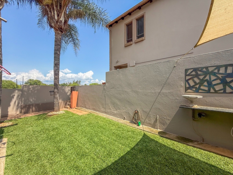 3 Bedroom Property for Sale in Xanadu Nature Estate North West